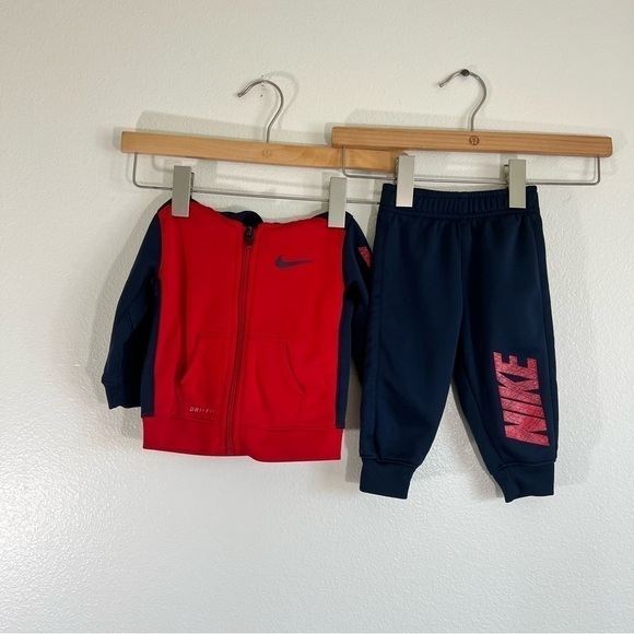 Nike 12M Matching Sweatsuit / Track Suit - Picture 1 of 7